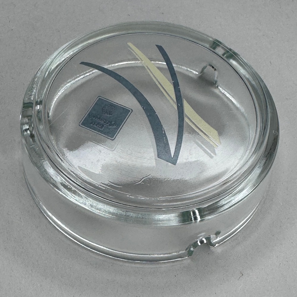 Vintage Quality Inn Hotel Glass Ashtray Clear Round Advertising Tobacciana - Picture 3 of 4